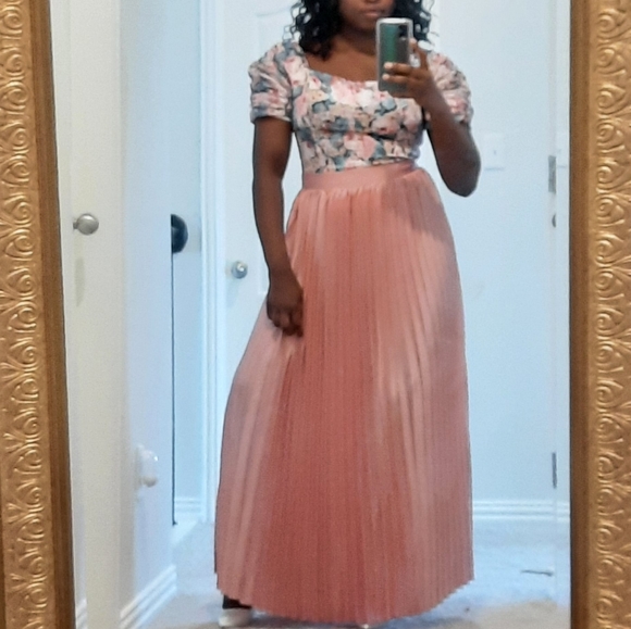 Floral Crop Top - Picture 5 of 5